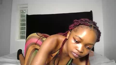 tiah online show from February 23, 9:31 am