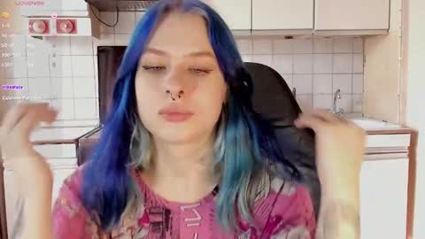  Sue  online show from September 9, 12:27 pm