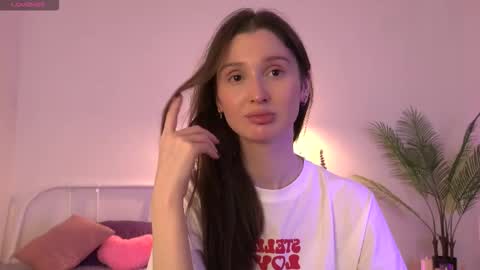 Snapshot of tender_babyy chatting on September 9, 12:16 pm Sexy girl Li online show from September 9, 12:16 pm