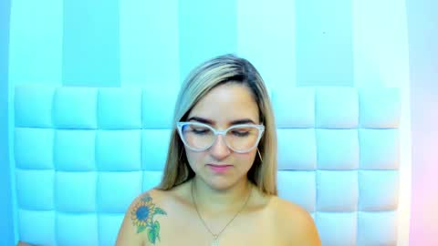 Teresa online show from September 25, 8:28 pm