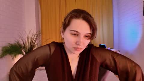 Tessa online show from March 12, 9:45 am