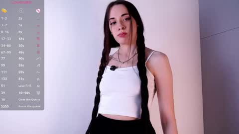 Tessa online show from May 10, 5:20 am