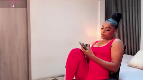 Thamara Fox online show from January 16, 5:14 am