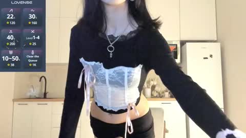 thanos_world1321002 online show from February 15, 9:28 pm