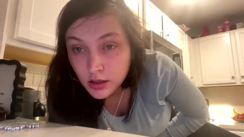 thatbaby070200000 online show from March 6, 7:36 am