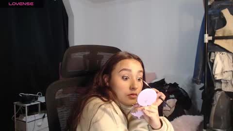   online show from October 9, 11:47 am