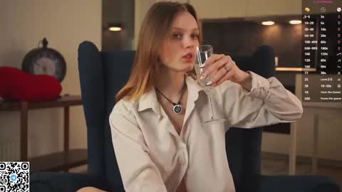 Emma online show from September 12, 4:14 pm