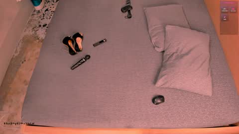 Anny online show from November 1, 7:18 pm