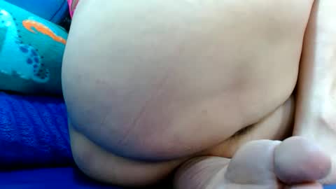    Karla    online show from January 15, 10:27 pm