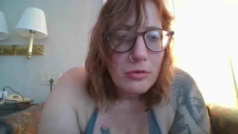 theeroticlibrarian online show from July 7, 8:33 pm