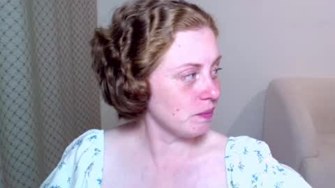 Ella online show from September 8, 5:56 pm