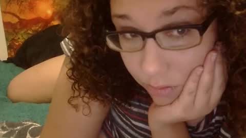 Snapshot of theplayfulbbw chatting on October 22, 5:12 am Amelia online show from October 22, 5:12 am