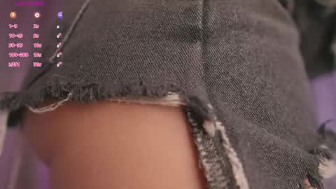    online show from April 4, 9:41 am