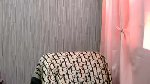 thessssy online show from July 18, 2:15 am
