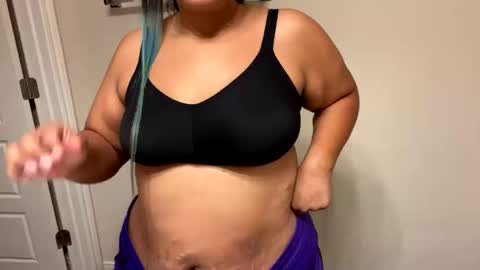 Snapshot of thickmorena chatting on October 16, 8:06 am thickmorena online show from October 16, 8:06 am