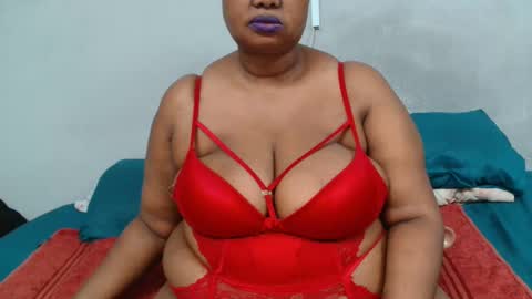 Snapshot of thicksexymellons chatting on February 12, 5:16 pm Pat online show from February 12, 5:16 pm