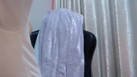 sara online show from February 25, 3:16 am