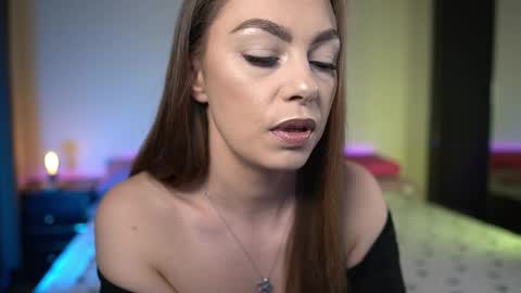 Tiffany online show from April 6, 8:43 pm