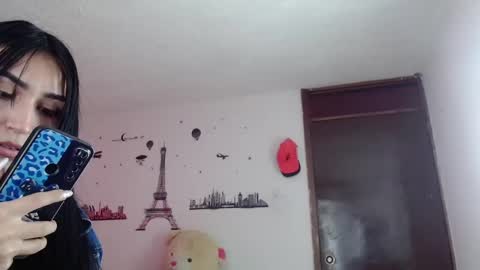 tifany online show from February 5, 9:18 pm