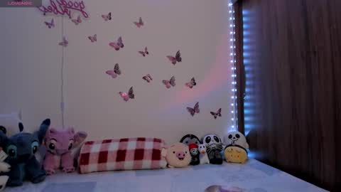 tiffany sofia online show from January 6, 8:01 pm