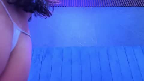 TiffanyDream8 online show from February 12, 10:55 pm