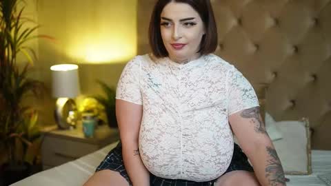  Tiffany  online show from October 24, 8:16 pm