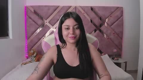 Ana online show from April 11, 8:56 pm