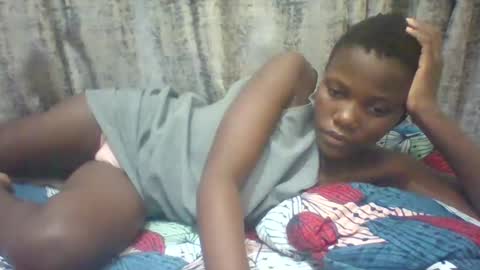 Snapshot of tina2030 chatting on October 13, 7:27 pm christine online show from October 13, 7:27 pm