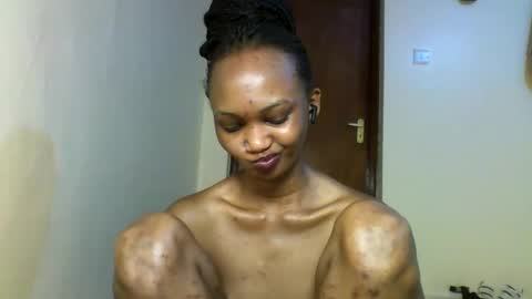 Tina online show from January 13, 1:15 pm