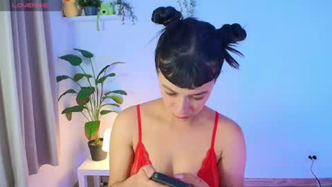 Tina Wild online show from July 4, 3:35 am
