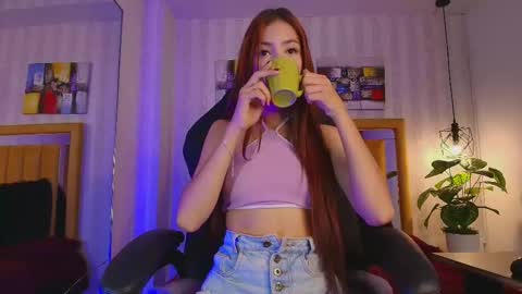 tina_wilson_ online show from February 23, 12:26 pm