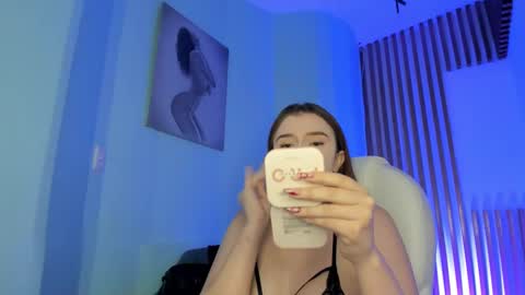 Tina  online show from October 13, 6:05 am