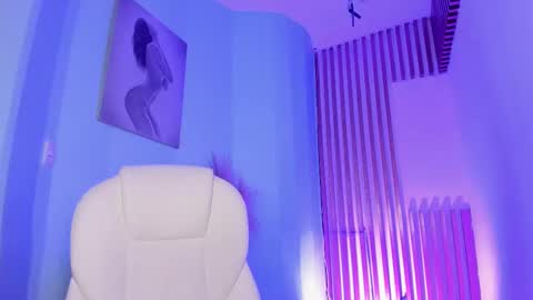 Tina  online show from September 11, 6:14 am