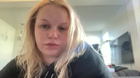 tinker0000 online show from March 18, 3:06 pm