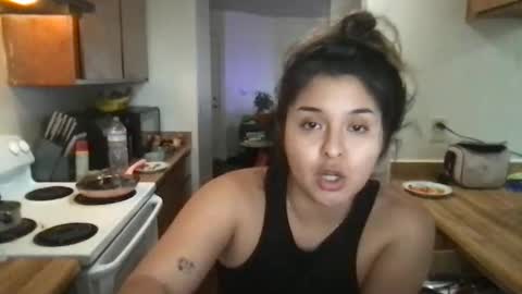 tinnnyyminx online show from November 26, 10:44 pm