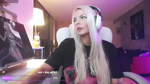 stage Kylie Sinner  brand CLITBAIT online show from May 15, 11:51 pm