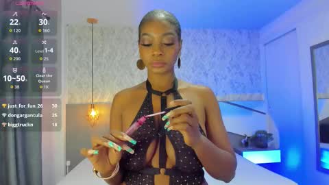 Snapshot of tisha_cole chatting on October 15, 12:46 am Tisha online show from October 15, 12:46 am