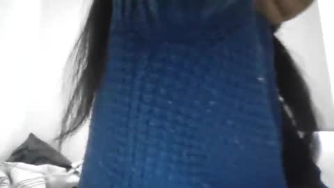 Ester online show from January 5, 5:51 pm