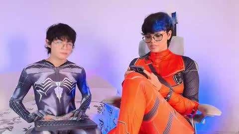 Snapshot of tokyo_uwu chatting on September 25, 2:54 am sofi 3 online show from September 25, 2:54 am