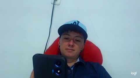 Blue online show from December 31, 5:40 pm