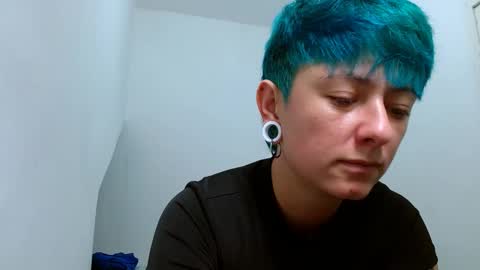 Blue online show from February 14, 4:42 pm