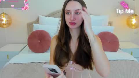 Tori online show from November 16, 6:15 am