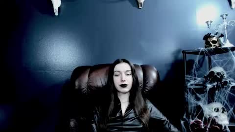 toxicdomme online show from February 10, 6:55 pm