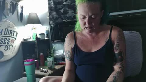 ToxicTemptress420 online show from January 7, 5:11 am