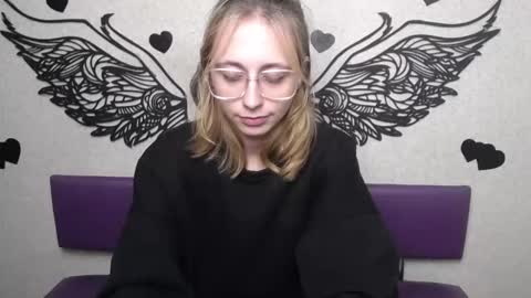 TracyLeeBB online show from December 1, 1:47 pm