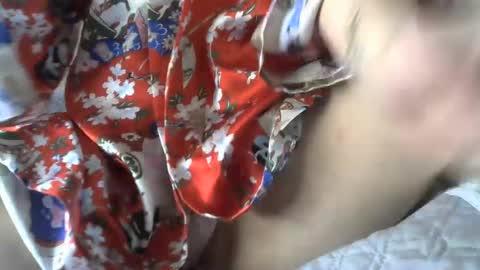 Julie online show from February 27, 7:15 pm