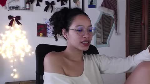 Emily online show from December 2, 3:45 pm