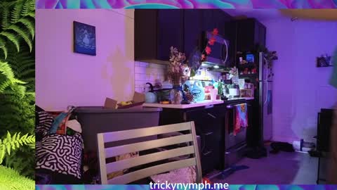 Snapshot of tricky_nymph chatting on March 8, 2:21 am Cassie online show from March 8, 2:21 am