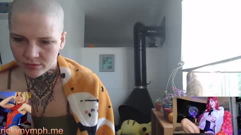 Snapshot of tricky_nymph chatting on September 15, 4:04 pm Cassie online show from September 15, 4:04 pm