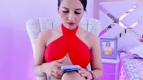 Trissha online show from January 16, 2:46 pm